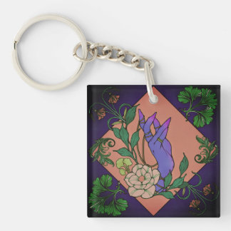 “Midnight Offering” – Botanical Hand & Bloom  Sleutelhanger