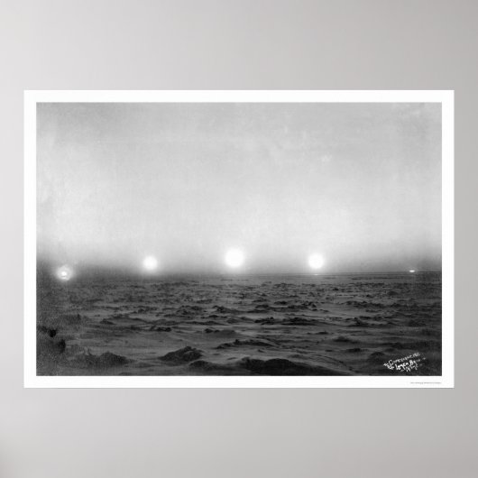 Midnight Sun Time Lapse 1911 Poster (Voorkant)