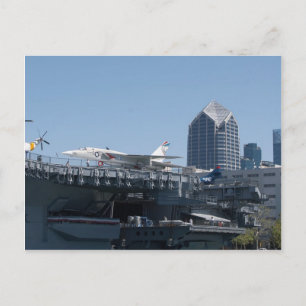 Midway Vliegtuig Carrier gedoceerd in San Diego Briefkaart