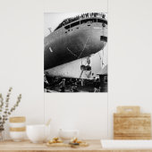 Mighty Fitz - Stern Shot - Launch Day -  Poster (Keuken)