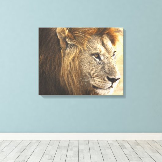 Mighty Lion Canvas Afdruk (Insitu (Houten vloer))