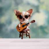 mignon chihuahua jouant de la guitare classique de (Neutre)