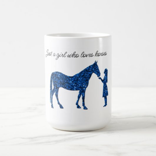 Mignonne juste une fille qui aime les chevaux mug (Centre)