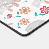 Mignonne lapin mère et lapin, fleurs motif (Coin)