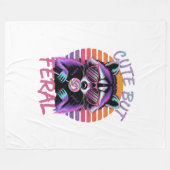 Mignonne mais feral | Couverture confortable pour (Devant (Horizontal))