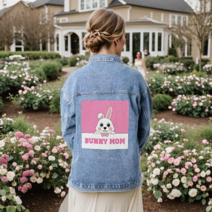 Mignonne maman lapin rose