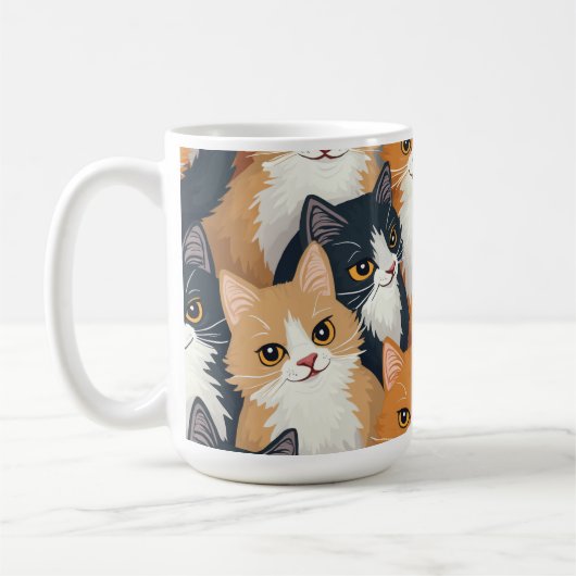 mignonne tasse de chat. (Gauche)