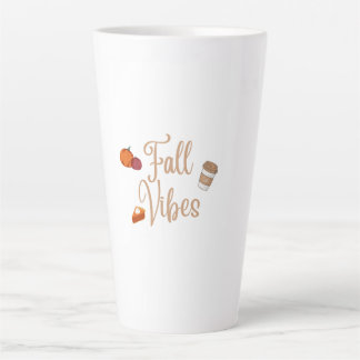 Mignonne tasse de chute
