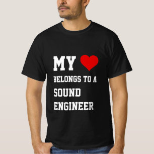 Mijn behoort tot een Sound Engineer T-Shirt