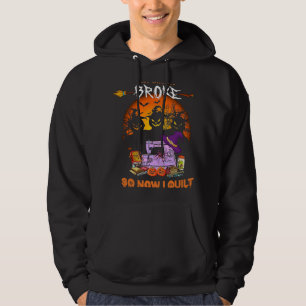 Mijn bezem brak dus nu quilt ik 2quilten Halloween Hoodie
