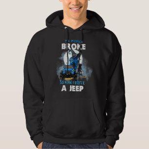 Mijn bezem brak, dus rij ik in een vrachtwagen met hoodie