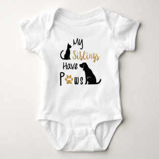 Mijn broers en zussen hebben een pooienkostuum bab romper