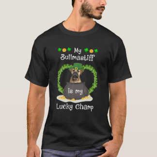 Mijn Bullmastiff is mijn geluksbrenger op St. Patr T-shirt