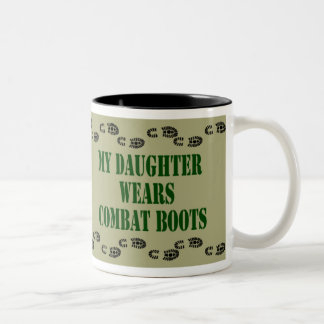 Mijn dochter draagt de Mok van Combat Boots