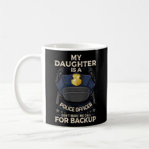 Mijn dochter is een politieagent voor de politie v koffiemok