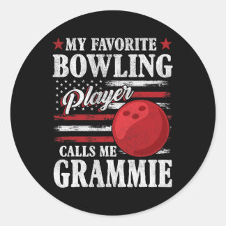 Mijn favoriete bowlingspeler noemt me Grammie USA  Ronde Sticker