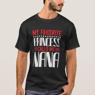 Mijn favoriete prinses noemt me nana Basic Dark Ma T-shirt