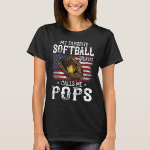 Mijn favoriete softbalspeler roept me Poppen Ameri T-shirt