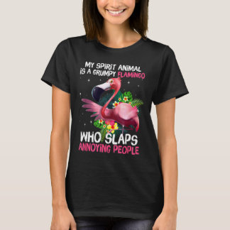 Mijn Geestesdier is een bruine Flamingo die een T-shirt