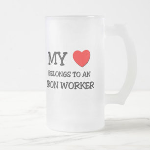 Mijn hart behoort tot een IRON-WERKER Matglas Bierpul