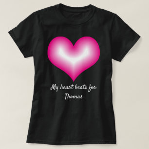 Mijn hart slaat voor het glimlachen van roze aange t-shirt