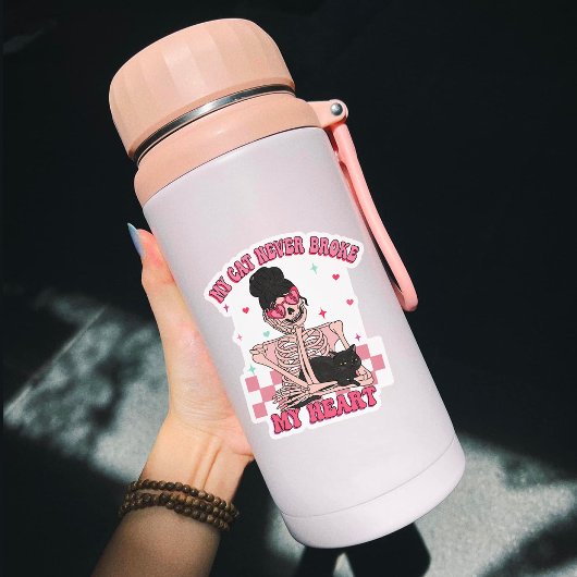 Mijn kat heeft mijn hart nooit Valentijns gemaakt Sticker