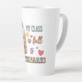 Mijn klas zit vol met Sweethearts Latte Mok (Rechterhoek)