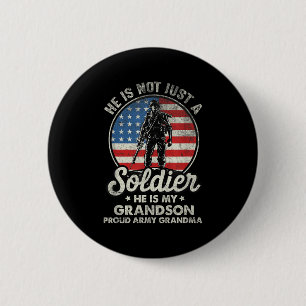 Mijn kleinzoon is een soldaat citaat trotse leger ronde button 5,7 cm