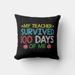 Mijn leraar overleefde de 100e dag van mijn school kussen