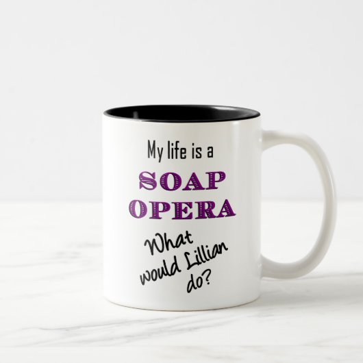 Mijn leven is Soap Opera Lillian Mok (Rechts)