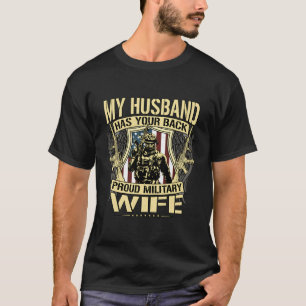 Mijn man heeft je rug - trotse militaire vrouw arm t-shirt