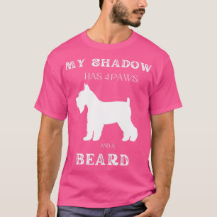 Mijn schaduw heeft vier poten en een baard t-shirt