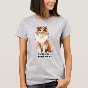 Mijn Sheltie Zit Aan Me Geplakt Schattige Hond Lie T-shirt
