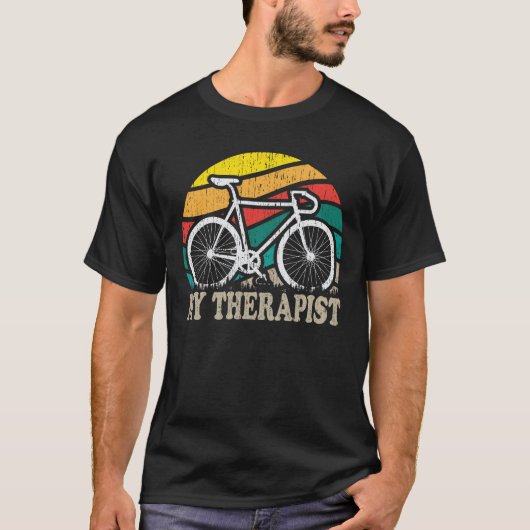 Mijn therapist Funny Bike Rider Cycling Cyclist T-shirt (Voorkant)