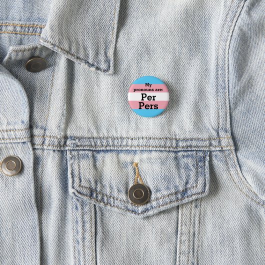 Mijn uitspraken zijn: Per Pers - Transvlag Button (In situ)