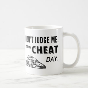 Mijn valsspeldag eet pizza dieet humor koffiemok