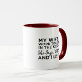 Mijn vrouw en ik werken samen in de keuken. mok (Voorkant rechts)