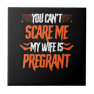 Mijn vrouw is zwanger grappig cadeau op Halloween Tegeltje
