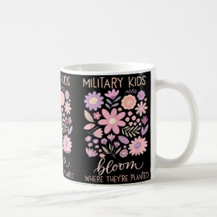 Militair Kind Paardenbloem Bloeit Waar Geplant Paa Koffiemok