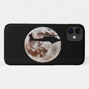 Militaire helikopter met de nachtelijke volle maan iPhone 11 hoesje