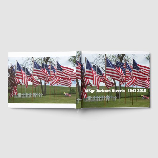 Militaire Memorial voor Amerikaanse vlaggen en kru Gastenboek (Volledig)