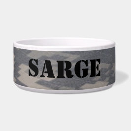 Militaire stijlcampagne, speciaal gepersonaliseerd voerbakje