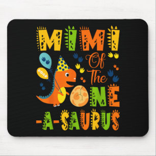 Mimi van de one-a-saurus 1e verjaardag dinosaurus muismat