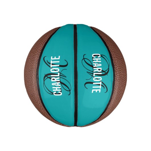 Mini Ballon De Basket Nom monogramme de script turquoise moderne (Vertical)