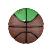 Mini Ballon De Basket Vert pâle sur mini-basket vert (Droite)