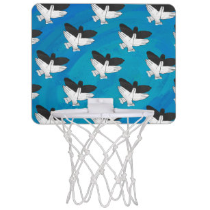 Mini-panier De Basket Aigle ombragé sur bleu