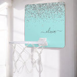 Mini-panier De Basket Aqua bleu Turquoise Parties scintillant argent Mon<br><div class="desc">Aqua Blue - Turquoise et Argent Faux Foil Parties scintillant d'étincelle métallique Nom du monogramme Mini panier de basket. Cela rend le cadeau parfait pour 16 ans,  mariage,  douche nuptiale,  anniversaire,  baby shower ou bachelorette pour quelqu'un qui aime le luxe glam et les styles chic.</div>
