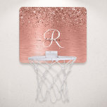Mini-panier De Basket Rose Gold brossé Parties scintillant métallique No<br><div class="desc">Personnalisez facilement ce design chic et branché de basket-ball avec une jolie parties scintillant brillante en or rose sur un arrière - plan métallique brossé en or rose.</div>