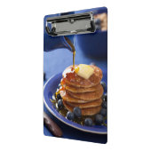 Mini Porte-bloc Crêpes avec le sirop et la myrtille (Angle2)