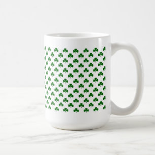 Mini tasse de café de shamrocks pour le jour de S